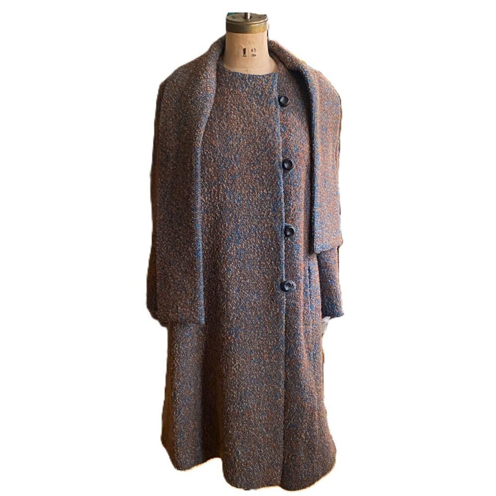 Lovely vintage 50-60s union label bouclé swing coat in turquoise tan with scarf